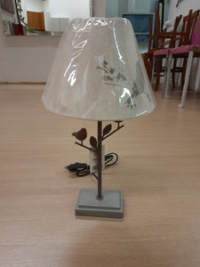 Lampada shabby chic sagomata